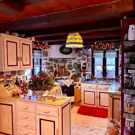 το αρχοντικο Εξοχικό σπίτι *